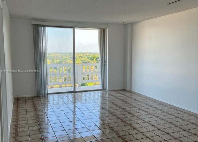 Property at 15600 NW 7th Ave #821, Miami, FL 33169, 1 bed, 1 bath