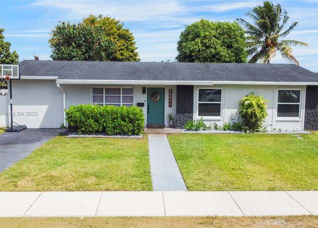 Property at 15271 SW 103rd Ave, Miami, FL 33157, 4 beds, 2 baths