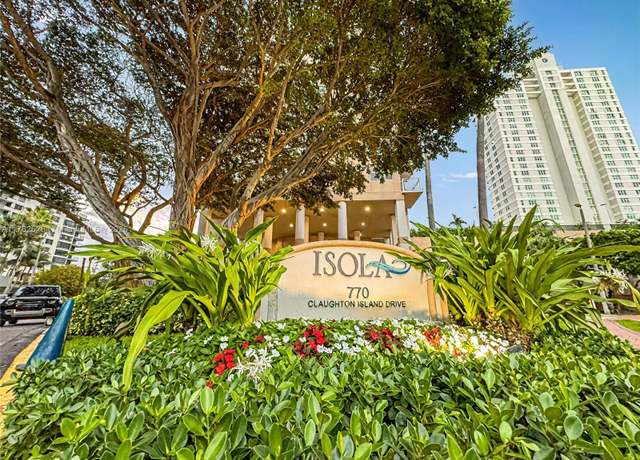 Property at 770 Claughton Island Dr #2108, Miami, FL 33131, 1 bed, 1 bath
