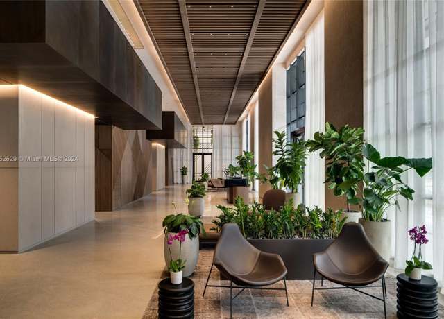 Property at 601 NE 1 Ave #2902, Miami, FL 33132, 2 beds, 2 baths
