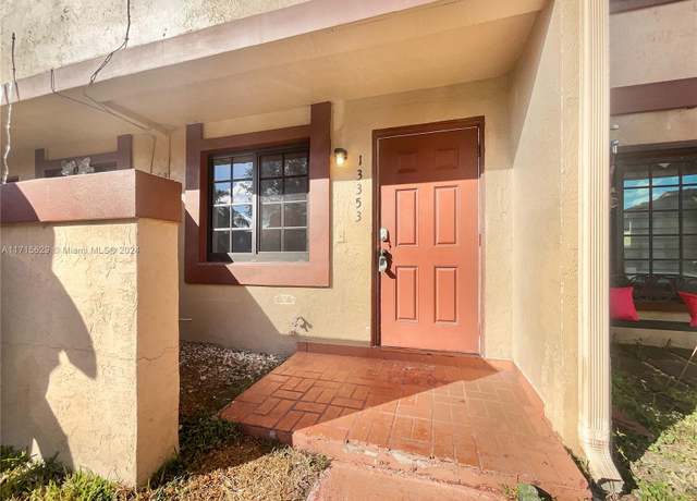 Property at 13353 SW 59th Ter, Miami, FL 33183, 2 beds, 1.5 baths