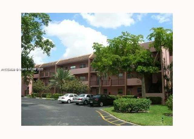 Property at 8401 Lagos De Campo Blvd Unit 204V, Tamarac, FL 33321, 2 beds, 2 baths