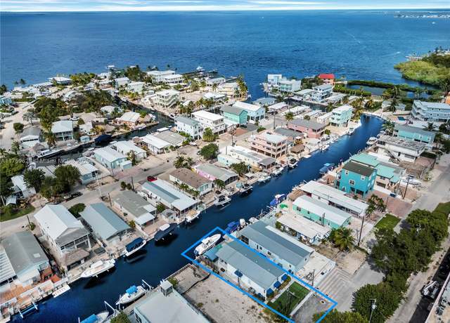 Property at 1612 Monmouth Ln, Key Largo, FL 33037, 3 beds, 2 baths