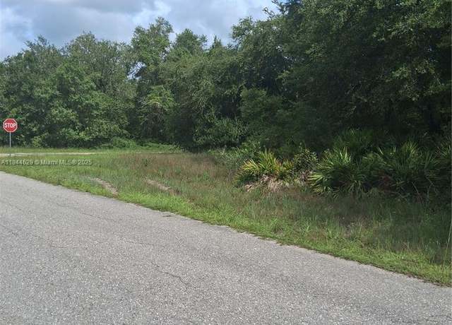 Property at 516 Scott Ave, Lehigh Acres, FL 33972