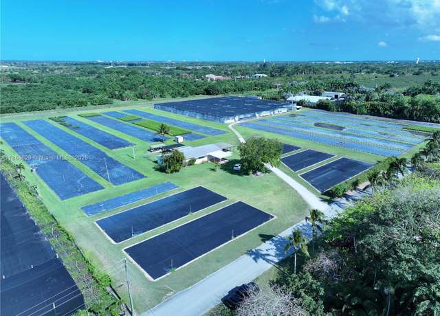 Property at 28551 SW 185th Ave, Homestead, FL 33030, 3 beds, 2 baths