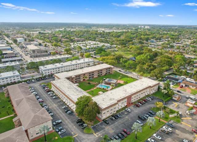 Property at 5300 Washington St 5300 Washington St Unit E-209, Hollywood, FL 33021, 2 beds, 2 baths