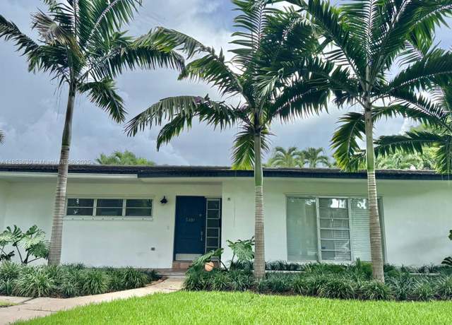Property at 5801 SW 100th St, Pinecrest, FL 33156, 4 beds, 3 baths