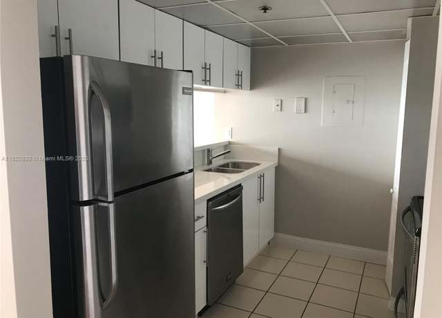 Property at 7601 E Treasure Dr #2114, North Bay Village, FL 33141, 2 beds, 2 baths