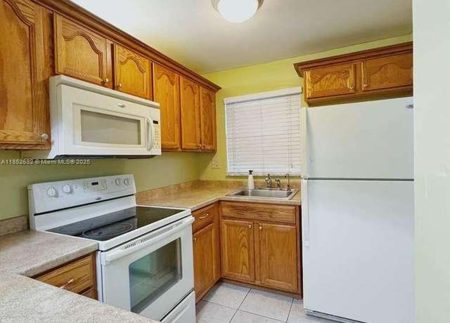 Property at 8325 Sunrise Lakes Blvd #205, Sunrise, FL 33322, 1 bed, 1 bath
