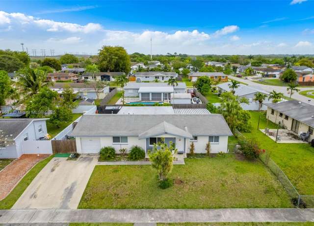 Property at 26223 SW 123rd Pl, Homestead, FL 33032, 5 beds, 3 baths