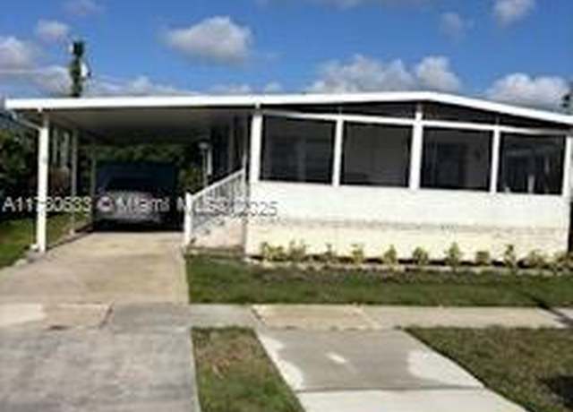 Property at 4045 White Pine Dr, Boynton Beach, FL 33436, 2 beds, 2 baths