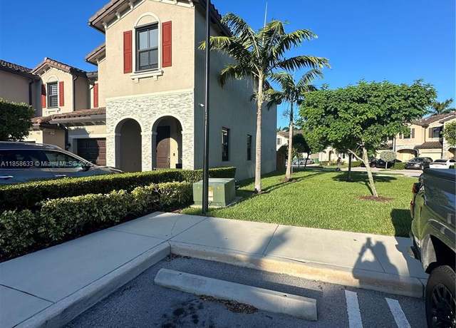 Property at 25217 SW 114th Ave, Homestead, FL 33032, 3 beds, 2.5 baths