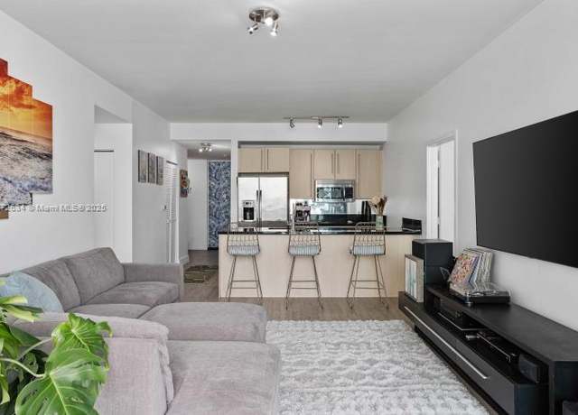 Property at 79 SW 12th St Unit 3110-S, Miami, FL 33130, 2 beds, 2 baths