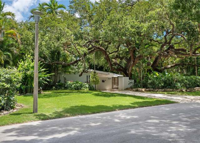 Property at 1075 NE 99th St, Miami Shores, FL 33138, 4 beds, 3 baths