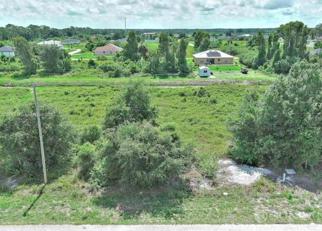 Property at 307 Ranier Ave, Lehigh Acres, FL 33974