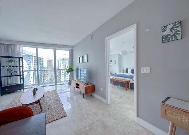 Property at 485 Brickell Ave #3606, Miami, FL 33131, 1 bed, 1 bath