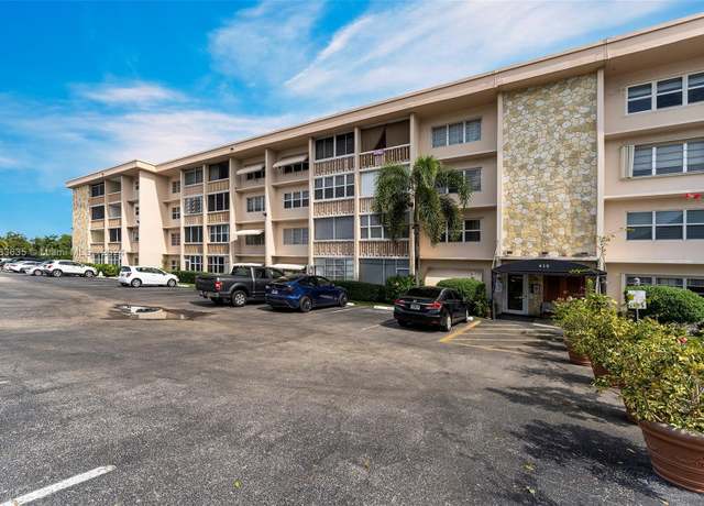 Property at 410 SE 2nd St #308, Hallandale Beach, FL 33009, 1 bed, 1.5 baths