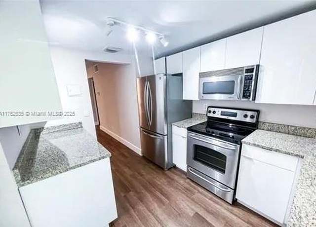 Property at 4141 NW 21st St #103, Lauderhill, FL 33313, 1 bed, 1 bath