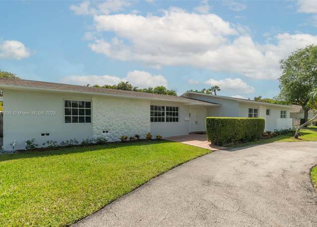 Property at 13925 SW 74th Ave, Palmetto Bay, FL 33158, 4 beds, 3 baths