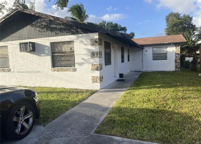 Property at 4809 SW 25th St, West Park, FL 33023, 6 beds, 3 baths