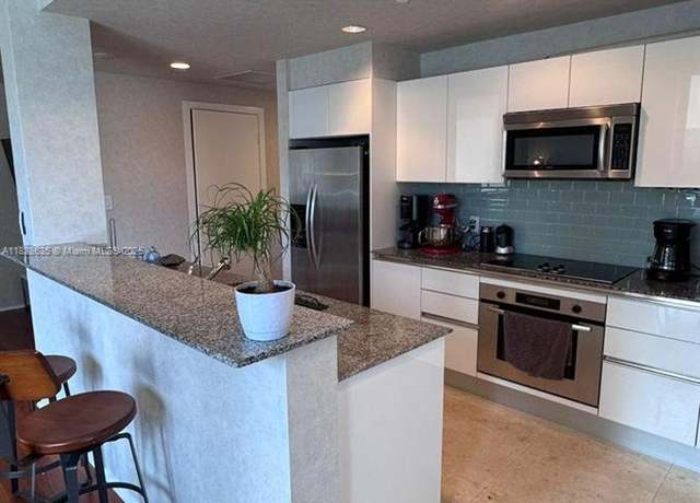 Property at 1050 Brickell Ave #422, Miami, FL 33131, 1 bed, 1.5 baths