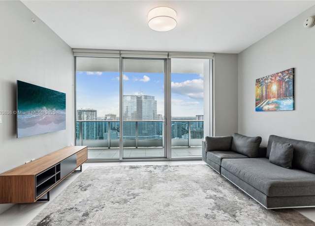 Property at 200 Biscayne Boulevard Way #4912, Miami, FL 33131, 2 beds, 2.5 baths