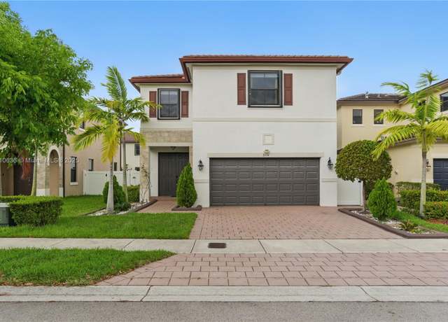 Property at 3534 W 106th St, Hialeah, FL 33018, 4 beds, 3.5 baths