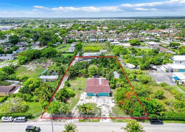 Property at 18820 SW 316th St, Homestead, FL 33030, 5 beds, 3 baths