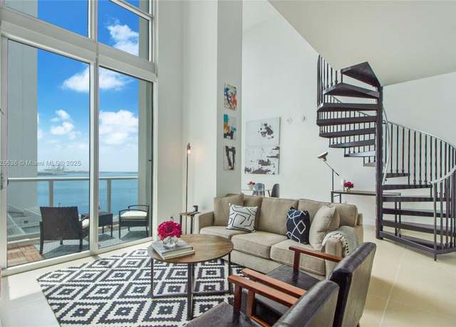 Property at 300 S Biscayne Blvd Unit L-1228, Miami, FL 33131, 1 bed, 1.5 baths