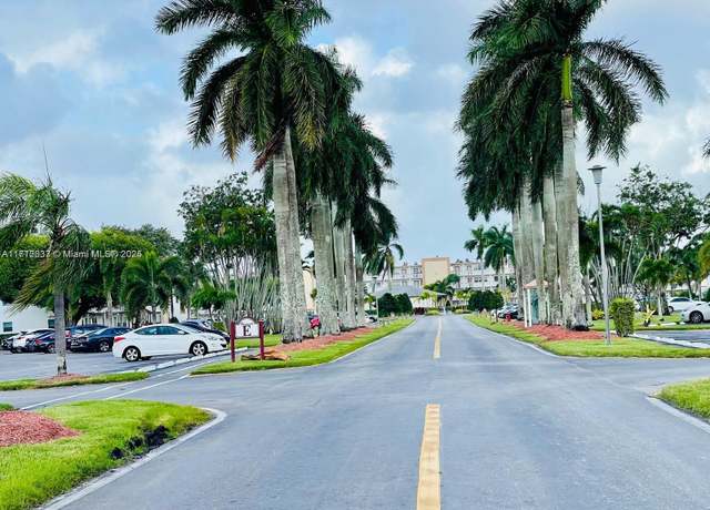 Property at 4069 Cornwall D #4069, Boca Raton, FL 33434, 1 bed, 1.5 baths
