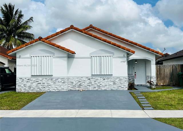 Property at 17707 SW 144th Ave, Miami, FL 33177, 3 beds, 2 baths