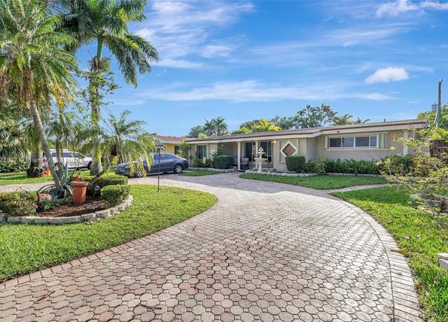 Property at 3842 SW 68th Ave, Miramar, FL 33023, 3 beds, 2 baths