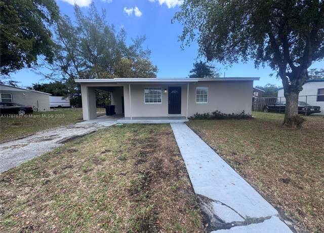 Property at 1220 NW 18th Ave, Fort Lauderdale, FL 33311, 2 beds, 1 bath