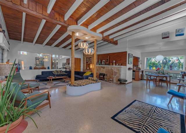 Property at 1895 SW 25th St, Miami, FL 33133, 3 beds, 3 baths