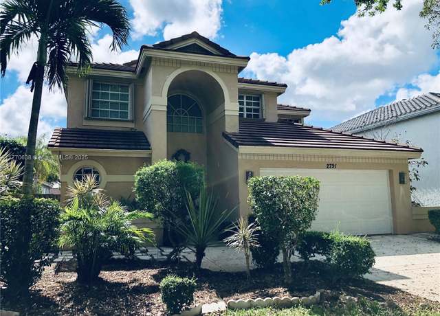 Property at 2791 La Paz Ave, Cooper City, FL 33026, 4 beds, 2.5 baths