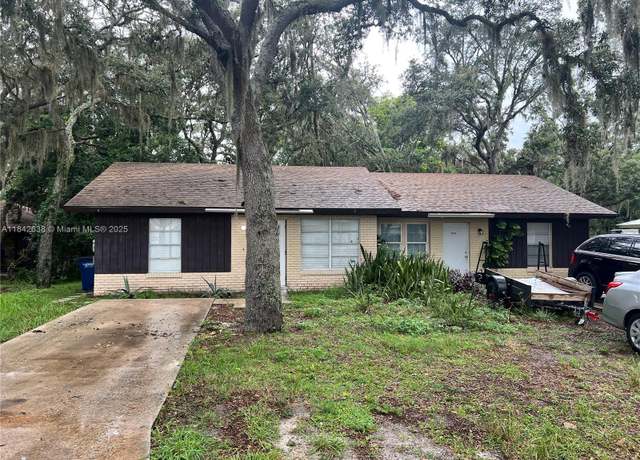 Property at 2019 Colmar Ave, Sebring, FL 33870, 4 beds, 2 baths