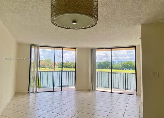 Property at 9688 Fontainebleau Blvd #208, Miami, FL 33172, 2 beds, 2 baths