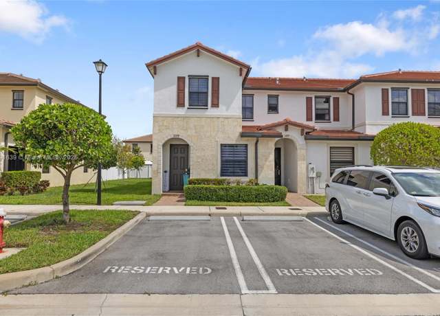 Property at 3289 W 106th Ter, Hialeah, FL 33018, 3 beds, 2.5 baths
