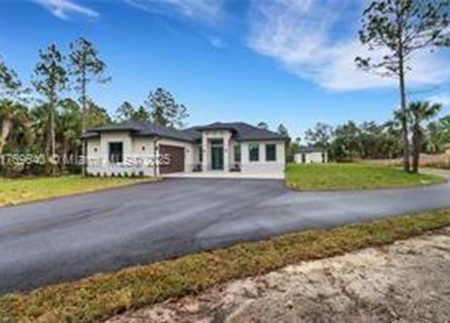 Property at 2266 S Desoto Blvd, Naples, FL 34117, 3 beds, 2 baths