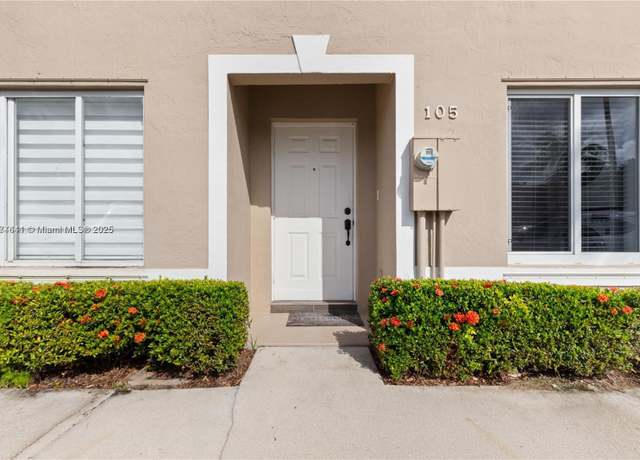 Property at 105 Riviera Cir, Weston, FL 33326, 2 beds, 2.5 baths