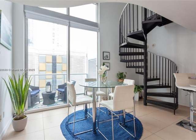 Property at 300 S Biscayne Blvd Unit L-432, Miami, FL 33131, 1 bed, 1.5 baths