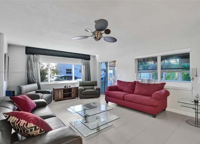 Property at 141 NE 10th Ave Unit 30A, Hallandale Beach, FL 33009, 2 beds, 2 baths