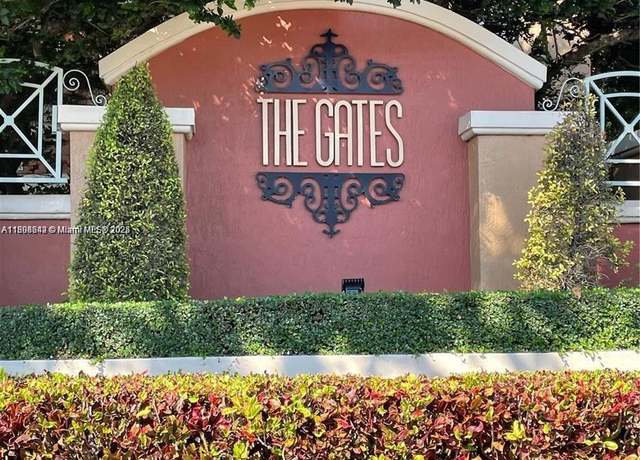 Property at 11479 NW 60th Ter #372, Doral, FL 33178, 2 beds, 2.5 baths