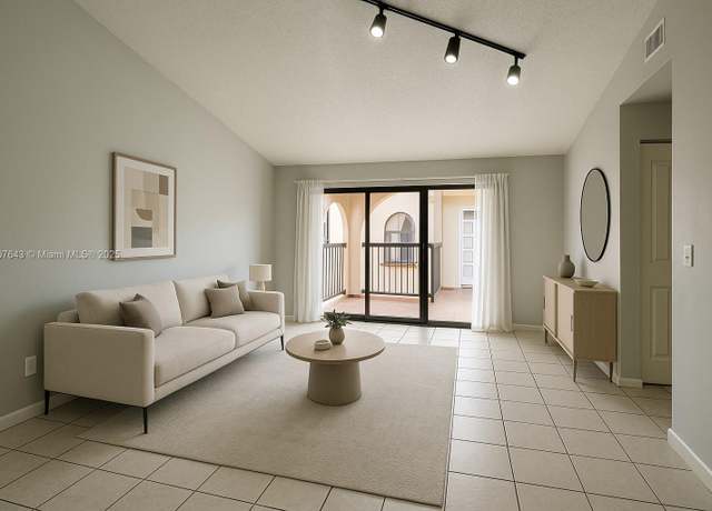 Property at 18250 Mediterranean Blvd Unit 8-15 / 15-8, Hialeah, FL 33015, 2 beds, 2 baths