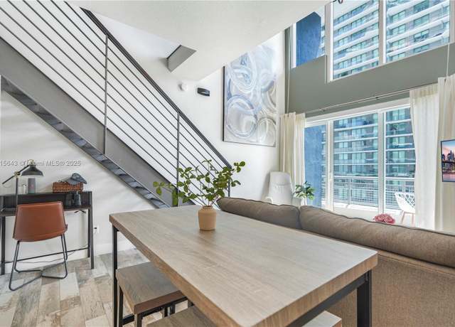 Property at 60 SW 13th St #2410, Miami, FL 33130, 1 bed, 1.5 baths