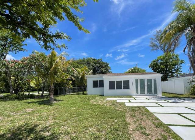 Property at 1401 NE 178th St, North Miami Beach, FL 33162, 3 beds, 2 baths