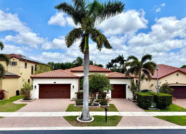 Property at 8771 NW 41st St, Cooper City, FL 33024, 4 beds, 3 baths