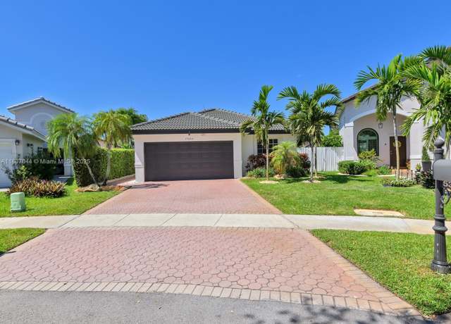 Property at 17654 SW 5th Ct, Pembroke Pines, FL 33029, 3 beds, 2 baths