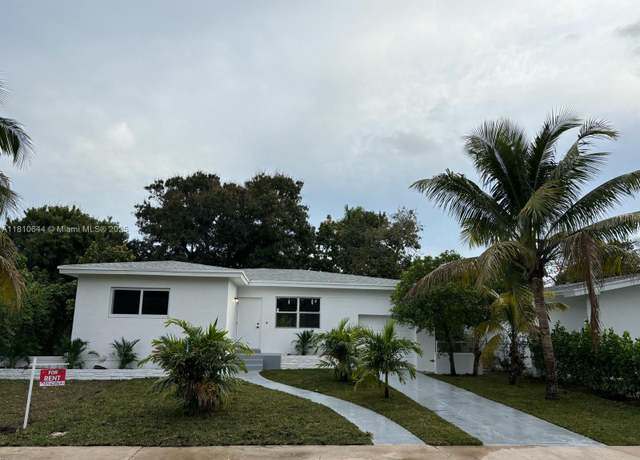 Property at 840 NE 147th St, North Miami, FL 33161, 3 beds, 2 baths