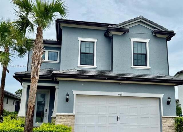 Property at 4468 Spruce Ln, Oakland Park, FL 33309, 4 beds, 3 baths